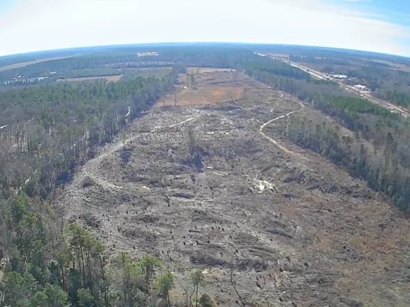 Log Cabin Ln, Saint Matthews, SC 29135