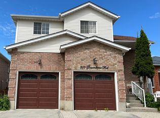 389 Greenbrier Rd, Cambridge, ON N1P1C1