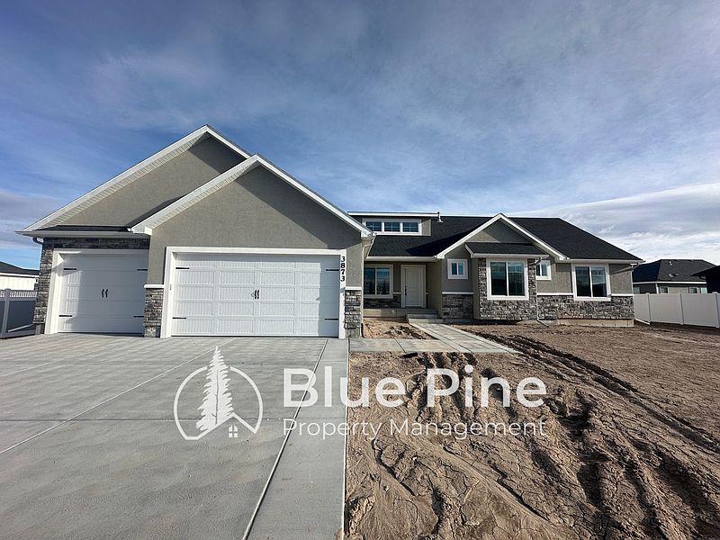 1st image of 3873 Rocky Mountain Dr