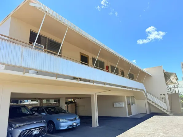 2-Bedroom Walk-Up Apartment with Parking Convenient Location, 1323 Kinau St APT 5, Honolulu, HI 96814