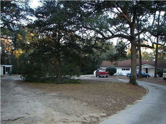 3rd image of 380 Iowa St