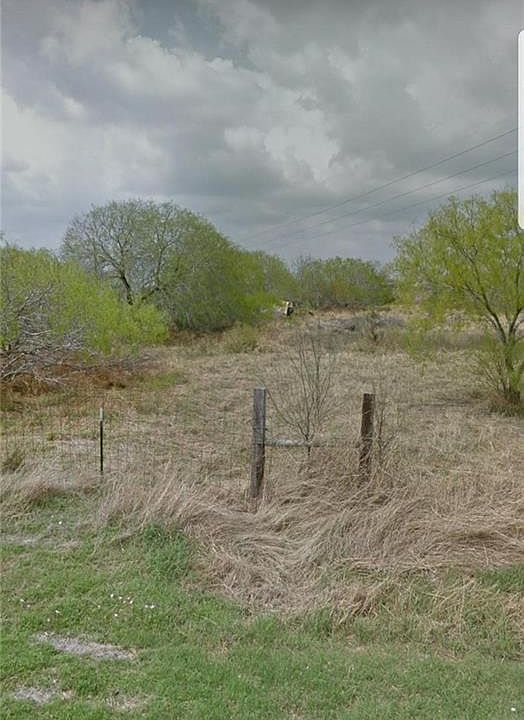 1st image of 3401 Emory Dr