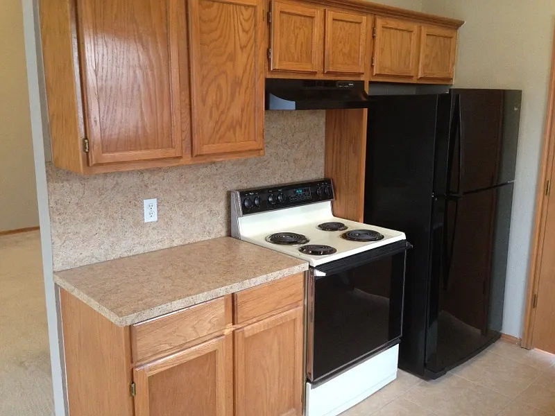 Gorgeous Three Bedroom Home in Southlake Addition — Photo 3