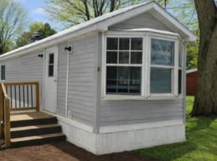 521 Bedford Rd N #C19, Battle Creek, MI 49037