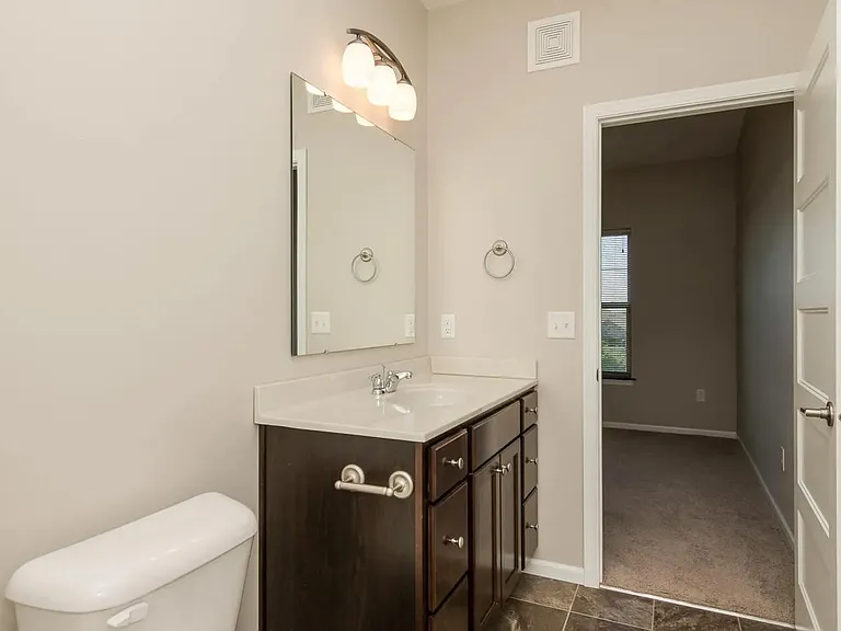 475 Penn Ct #15 — Photo 18