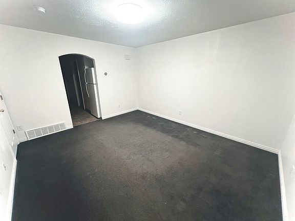 4th image of 771 W 350 N Unit 3