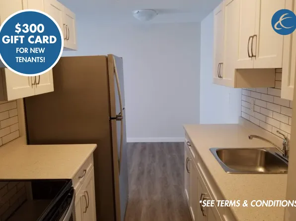 900 Fairview Rd #28, Penticton, BC V2A 5Y8