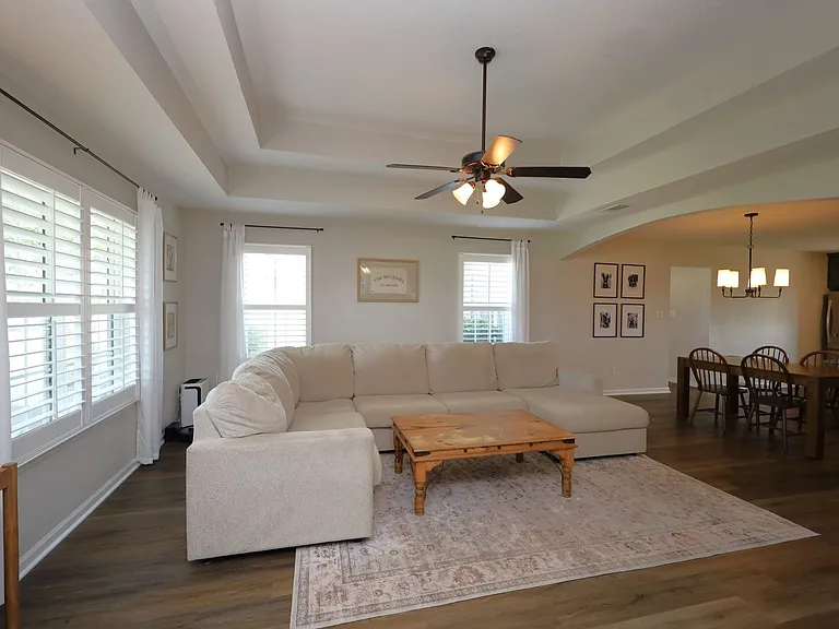 112 Mill Pond Pl — Photo 3
