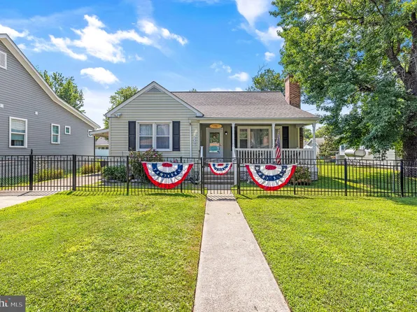 509 Bancroft Ave, Colonial Beach, VA 22443
