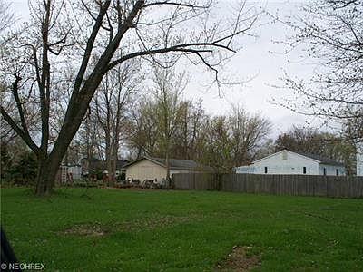 1st image of 313 Crystal Rock Ave