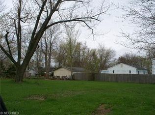 313 Crystal Rock Ave, Sandusky, OH