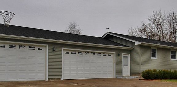 2nd image of 504 81st Ave N