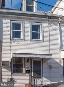 435 Cedar St, Bristol, PA, 19007