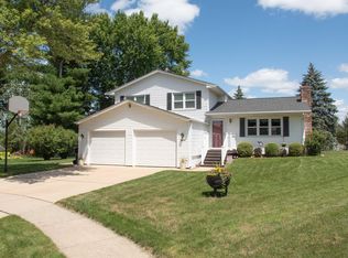 4500 Quesada Ct, Cedar Falls, IA 50613