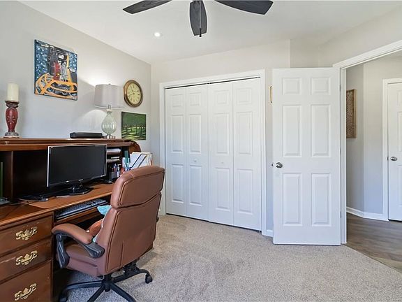 3rd image of 180 Harper Rd