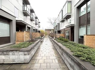 35 Dervock Cres #3, Toronto, ON M2K 1H7