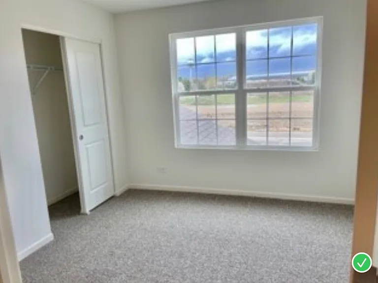 1137 Amber Dr — Photo 24