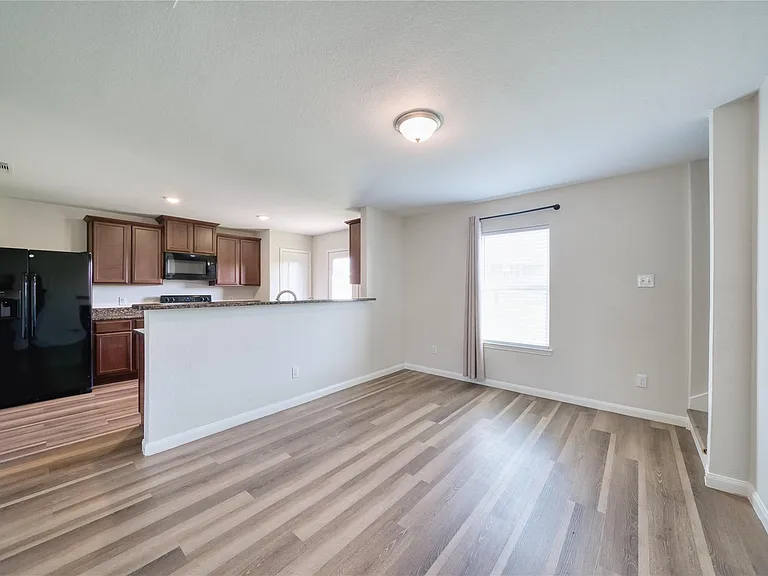 5735 Rainbow Rd — Photo 7