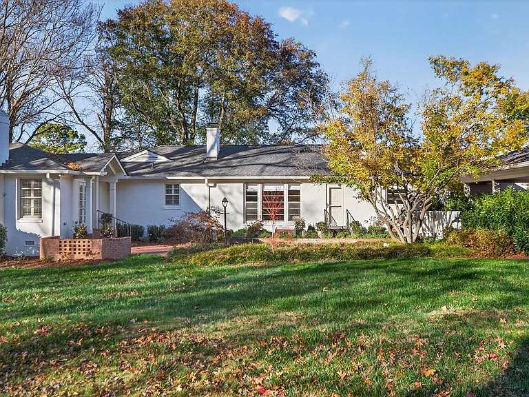1209 Tyne Blvd — Photo 59