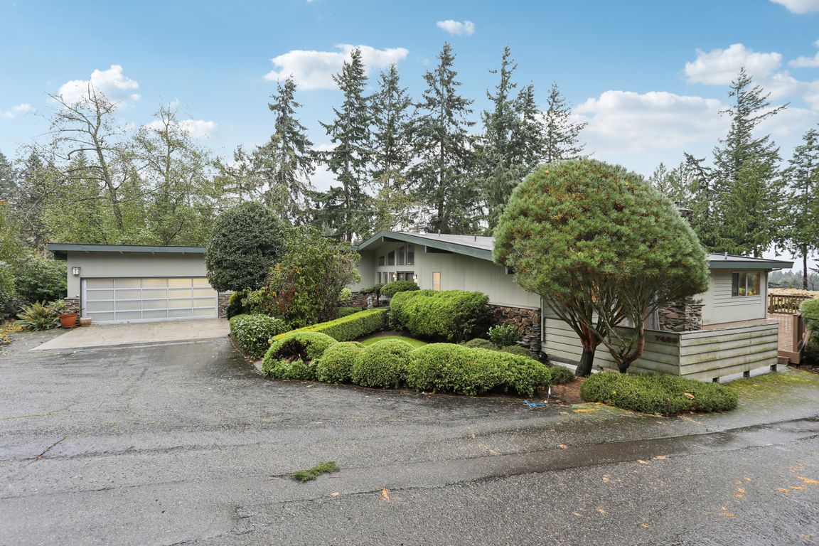 174th St-S0711-001.jpg