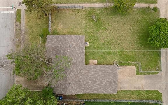 3rd image of 1322 Shorehaven Dr