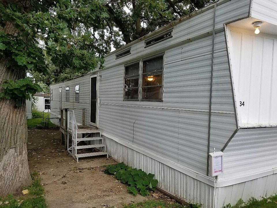 1st image of 1229 1st Ave NE Trlr 34