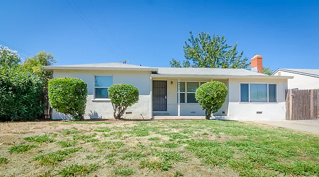 5540 49th St photo 1