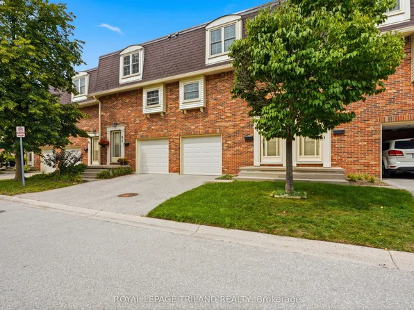 900 Pond View Rd #84, London, ON N5Z 4L7