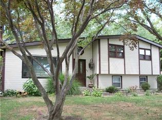 53 Valley Dr, Salisbury Mills, NY 12577