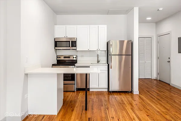 Rented by Compass | media 1