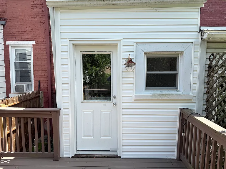 4613 Bancroft St — Photo 14
