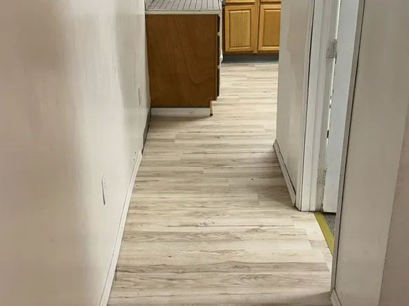 123 Royal Ter, Harrisburg, PA 17103