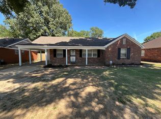 2948 S Mendenhall Rd, Memphis, TN 38115