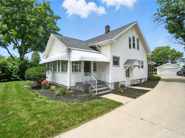 1551 W Main St, New Lebanon, OH 45345