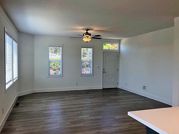 3rd image of 1225 Vienna Dr #4WOIE5
