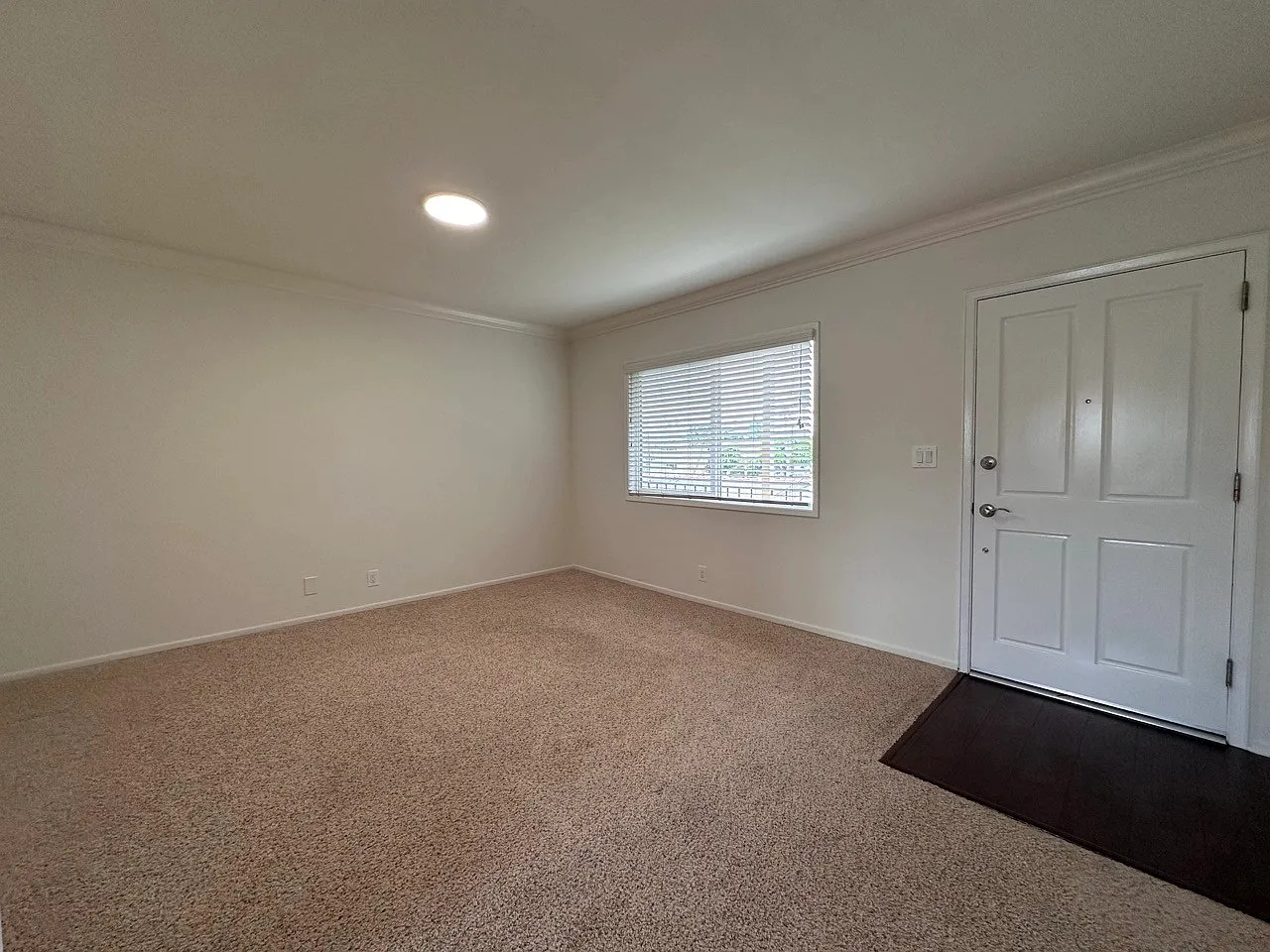 2 bed, 1.0 bath, $2,795 — Photo 4