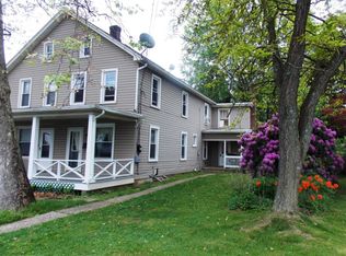 274 N 8th St, Lehighton, PA 18235