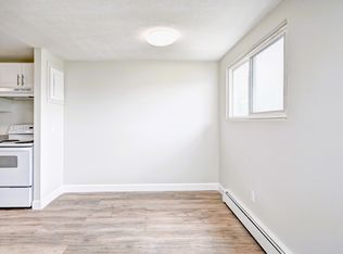 Flamingo Apartments, Woolwich, ON N3B 3A7