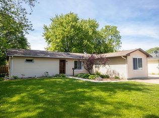 308 Lisbon St, Sandwich, IL 60548