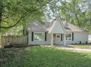 6000 Catalina St, Fairway, KS 66205