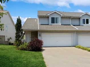 1412 Denali Ct, Coralville, IA 52241