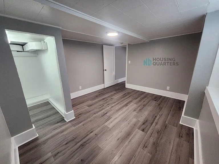 326 W Shannon Ave — Photo 5