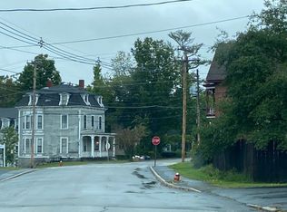 11 Merrimack St, CONCORD, NH 03301