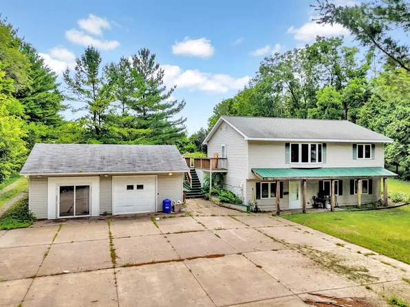 3071 Oasis Ave N, Stillwater, MN 55082