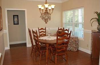 5th image of 220 Johnson Ln