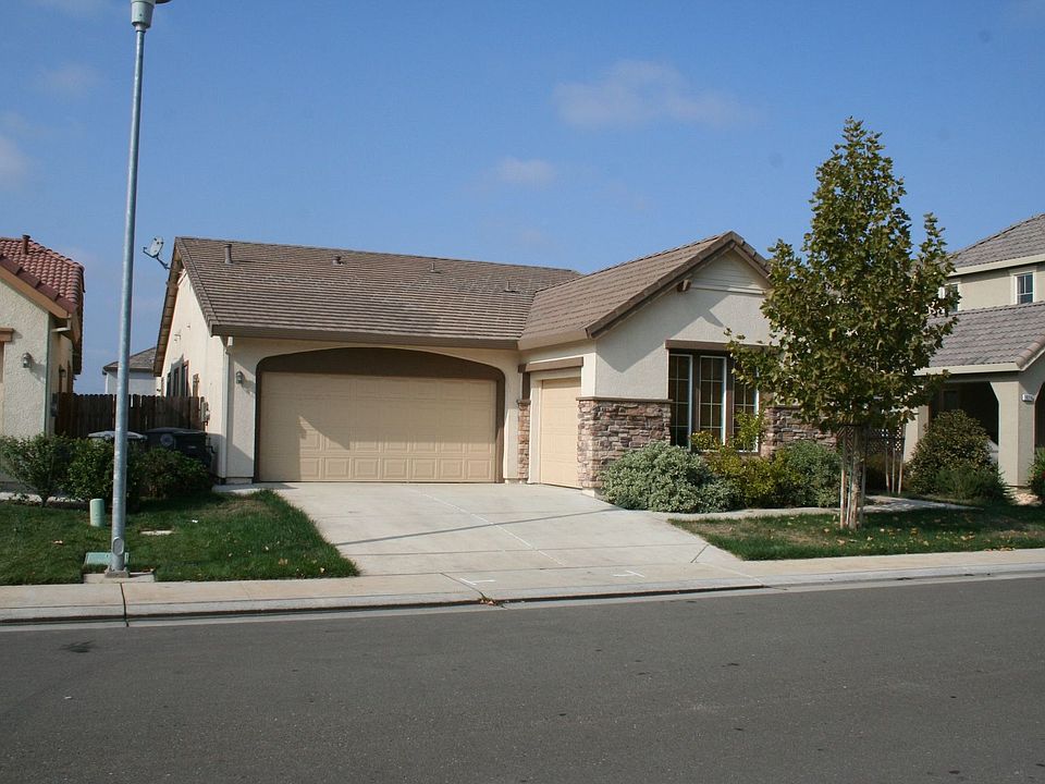 2nd image of 10320 Danichris Way