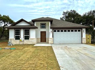 4917 Wichita St, Granbury, TX 76048