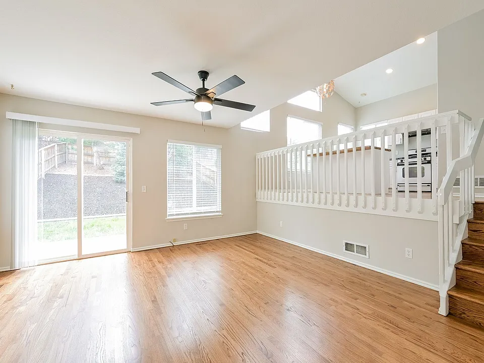 9605 Parramatta Pl