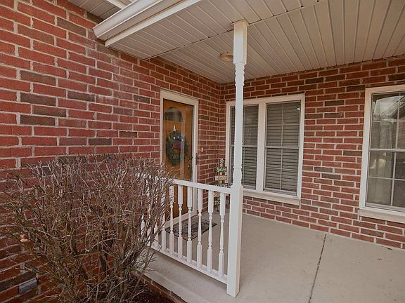 2nd image of 126 Brentwood Dr #0