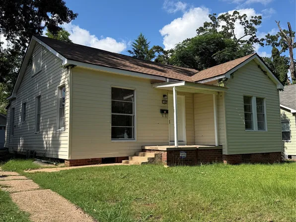 146 E College St, Shreveport, LA 71104